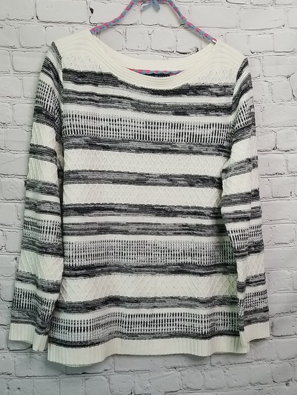 Karen Scott womens sweater black/white stripe boat neck GUC